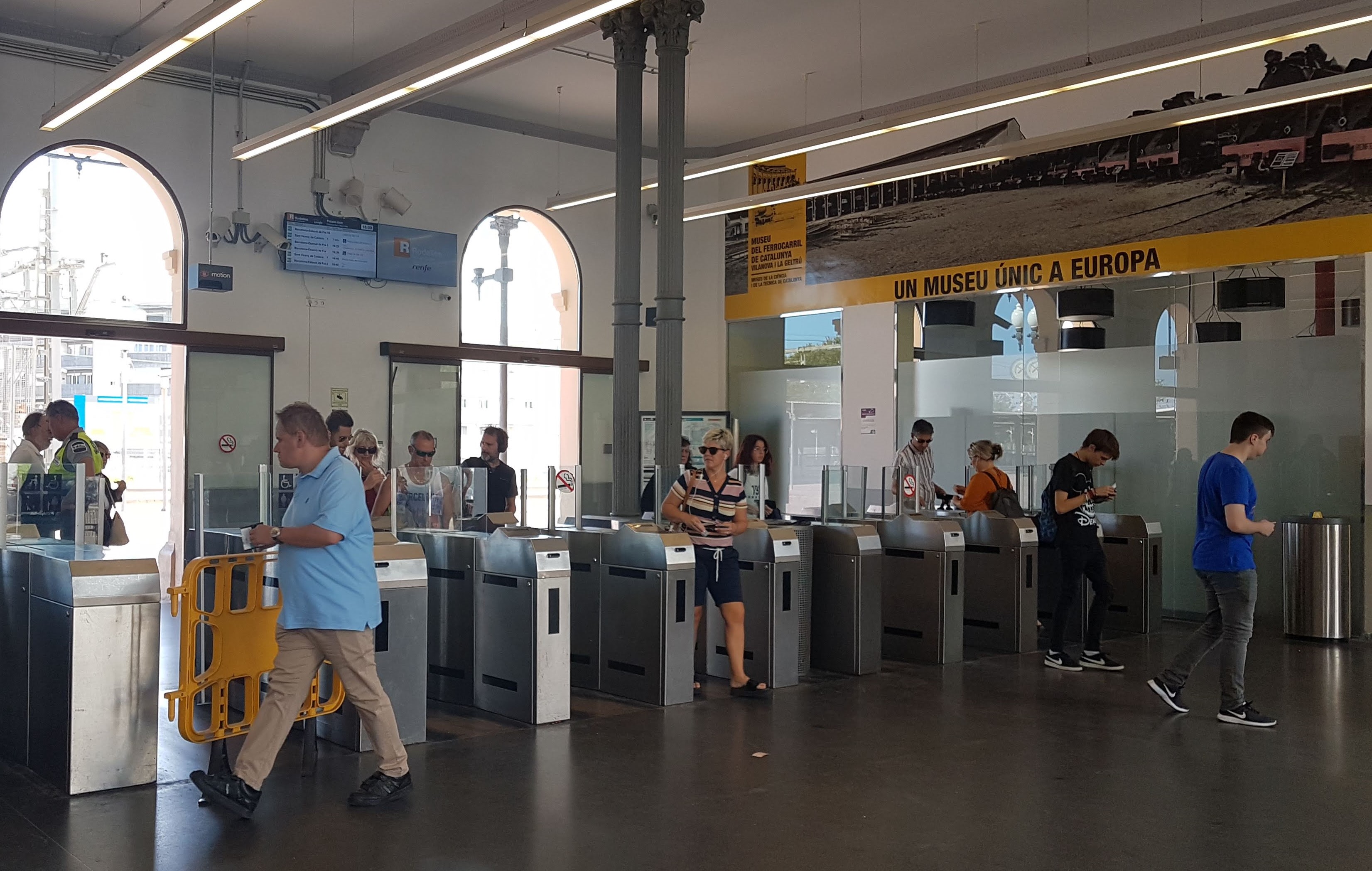 La T-10 para ir de Vilanova a Barcelona sube un 11%