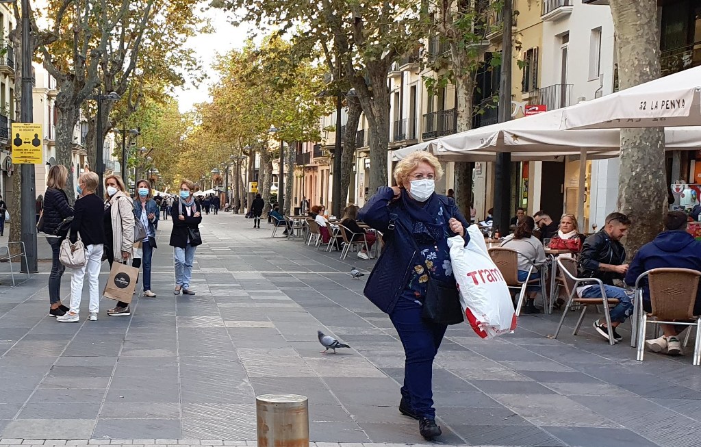 Escalada sin freno del coronavirus en la comarca del Garraf: 499 personas dan positivo y 6 fallecen esta semana