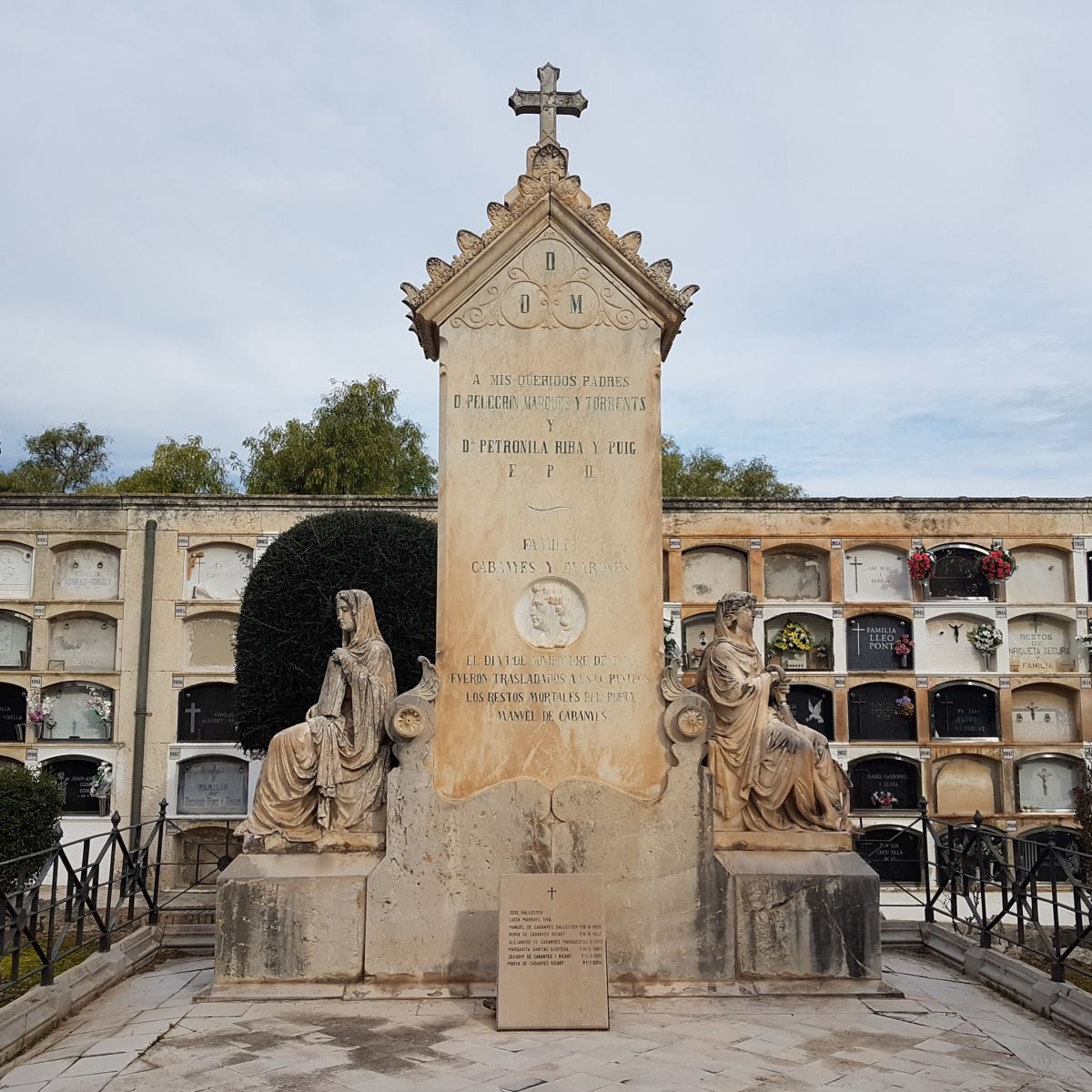 Las tarifas de los servicios funerarios suben un 13% en Vilanova I la Geltrú