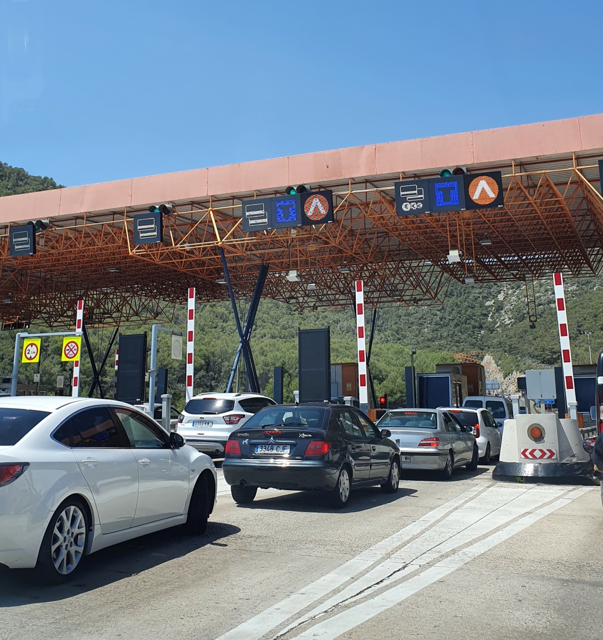 El peaje de la autopista del Garraf C-32 pasa a costar 7,79 euros en 2023 (53 céntimos más que el año pasado)