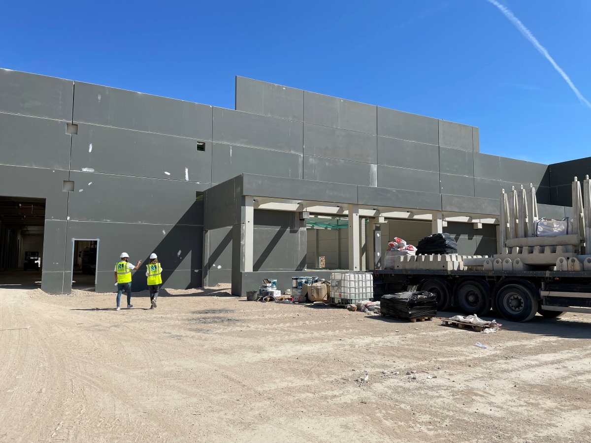 Obramat invierte 13 millones € en su nueva tienda de Vilanova i la Geltrú