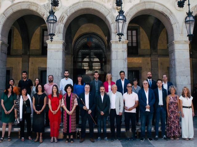 Quién es quién en el Ayuntamiento: los 13 concejales del gobierno y los 12 de la oposición